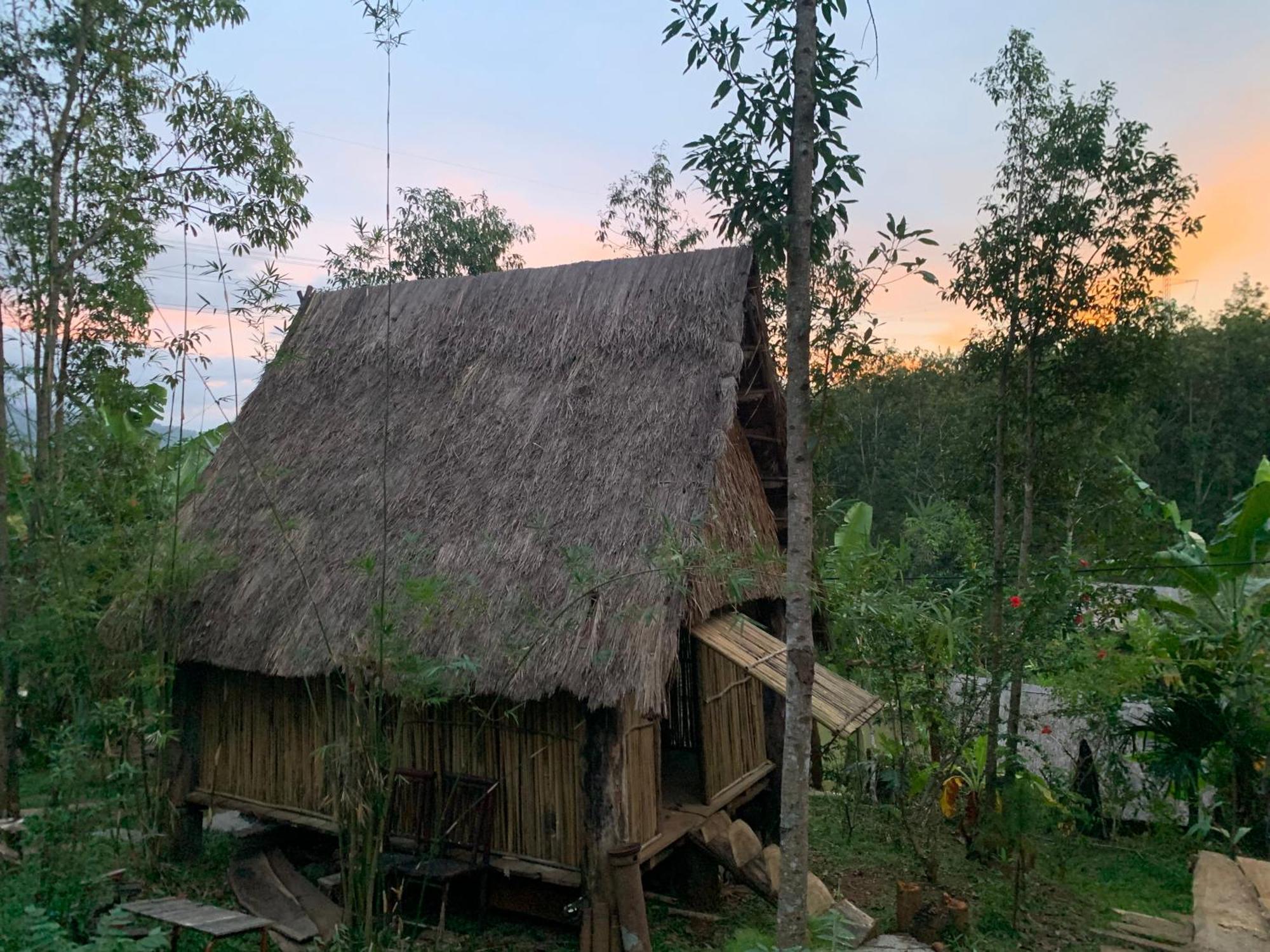 Khu Du Lich Sinh Thai, Nghi Duong Homestay Hoang Anh - Kon Xom Luh Κον Τουμ Εξωτερικό φωτογραφία