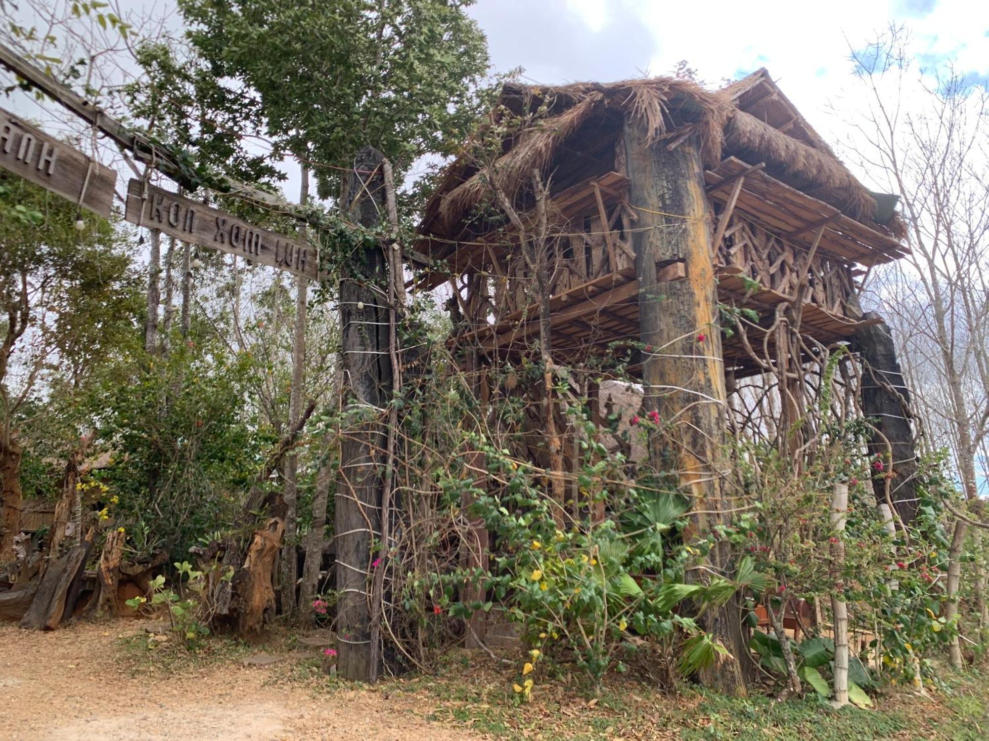 Khu Du Lich Sinh Thai, Nghi Duong Homestay Hoang Anh - Kon Xom Luh Κον Τουμ Εξωτερικό φωτογραφία